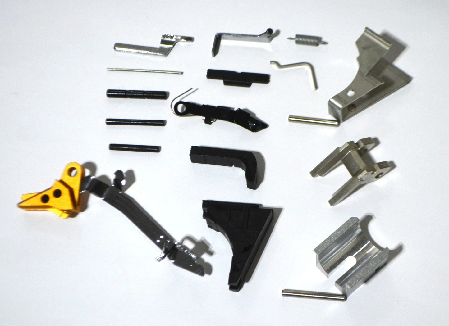 GLOCK 17 Lower Parts and Rail Kit FMDA DD17.2 (METAL SHOE)